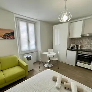  Appartamento Bomboniera Sui Navigli Con A/c & Wi-fi Italia
